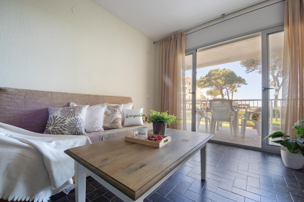 קמברילס Apartamentos Dms 5 Vilafortuny מראה חיצוני תמונה